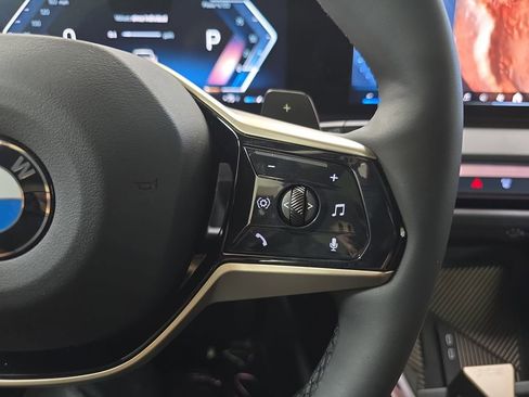 Used 2025 BMW X3 xDrive30i w/ Convenience Package image 21