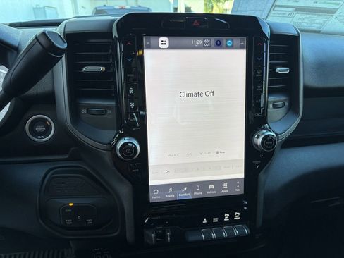 New 2026 RAM 2500 Tradesman AWD/4WD image 18