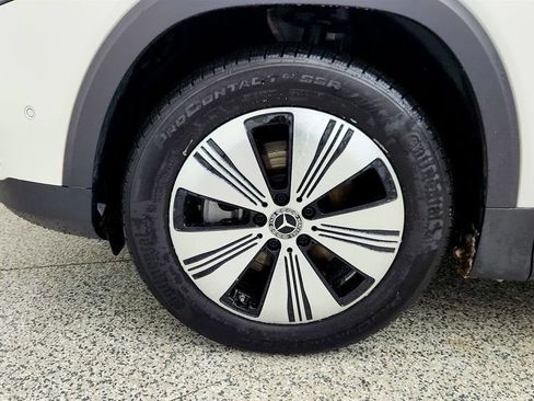 Used 2023 Mercedes-Benz EQB 250+ w/ Exclusive Package image 9