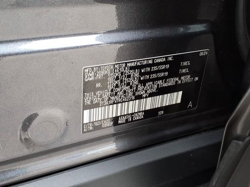 Used 2024 Toyota RAV4 XLE Premium w/ Weather Package AWD/4WD image 32