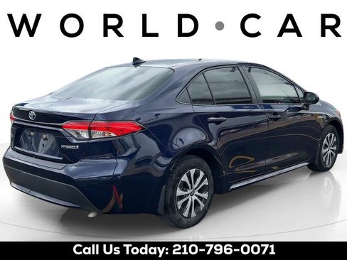 Used 2020 Toyota Corolla LE FWD image 7