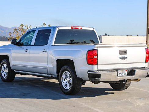 Used 2018 Chevrolet Silverado 1500 LT w/ LT Eassist Package image 6