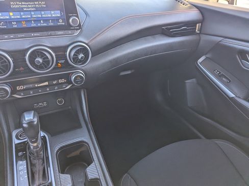 Certified 2022 Nissan Sentra SR image 19