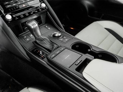 Used 2024 Lexus IS 500 image 12