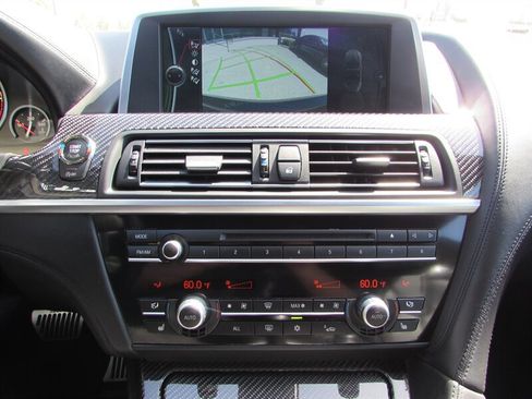 Used 2012 BMW M6 Convertible image 18