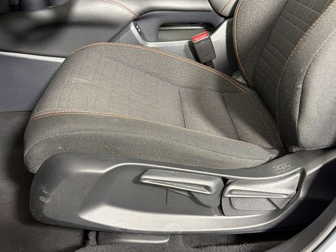 Used 2025 Honda HR-V Sport image 13