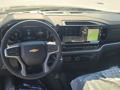 New 2026 Chevrolet Silverado 1500 LT image 24