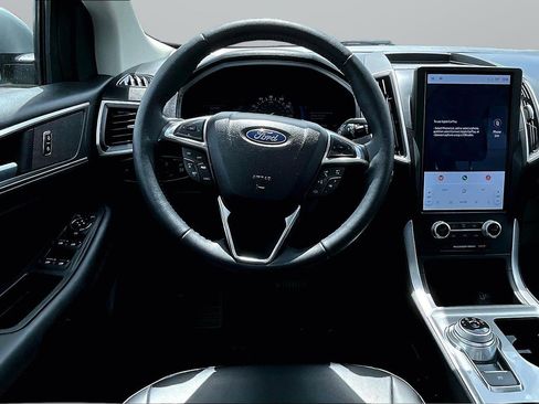 Used 2024 Ford Edge SEL w/ Convenience Package AWD/4WD image 5