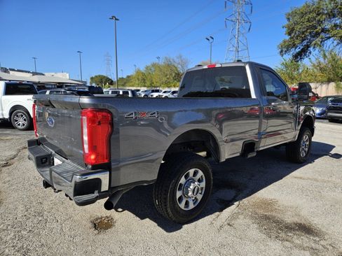 Used 2024 Ford F350 XLT w/ FX4 Off-Road Package image 3