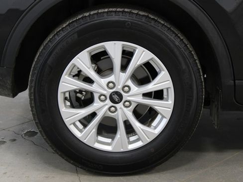 Used 2023 Ford Escape Active image 12