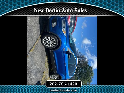 Used 2017 Ford Escape Titanium w/ Equipment Group 301A image 1