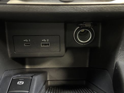 Used 2024 Nissan Kicks SV image 33