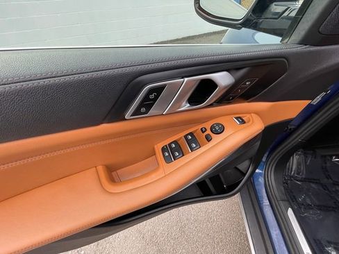 Used 2023 BMW X5 xDrive40i w/ Premium Package image 11