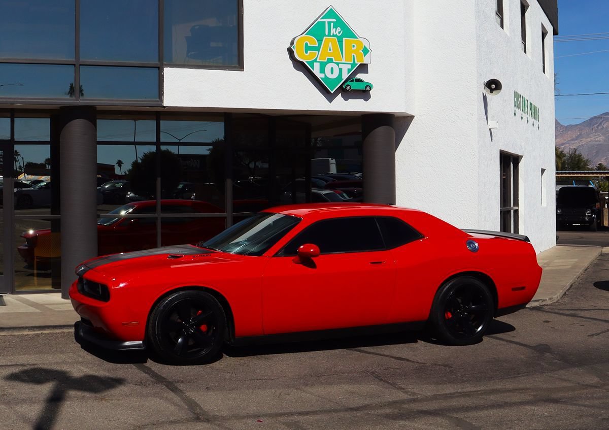 Used 2009 Dodge Challenger SRT8 RWD image 7