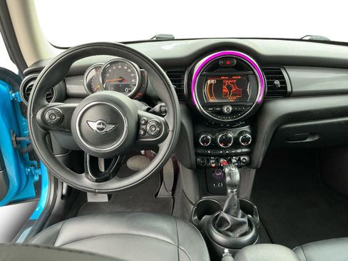 Used 2017 MINI Cooper 2-Door Hardtop image 17