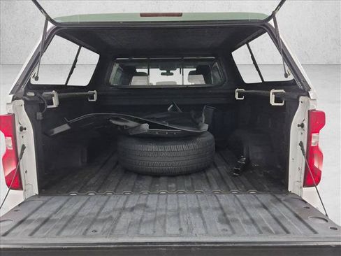 Used 2021 Chevrolet Silverado 1500 LT Trail Boss w/ Bed Protection Package AWD/4WD image 6