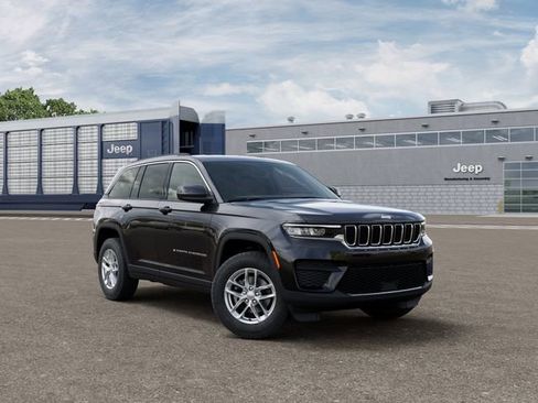 New 2026 Jeep Grand Cherokee Laredo X AWD/4WD image 5