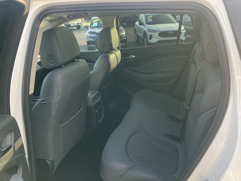 Used 2020 Buick Envision Essence w/ Experience Buick Package AWD/4WD image 14