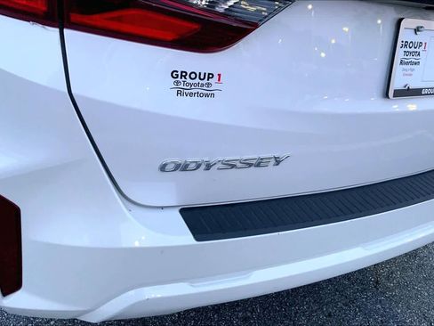 Used 2025 Honda Odyssey Sport-L image 29