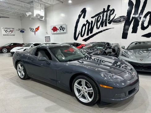 Used 2009 Chevrolet Corvette Coupe w/ Preferred Equipment Group image 17