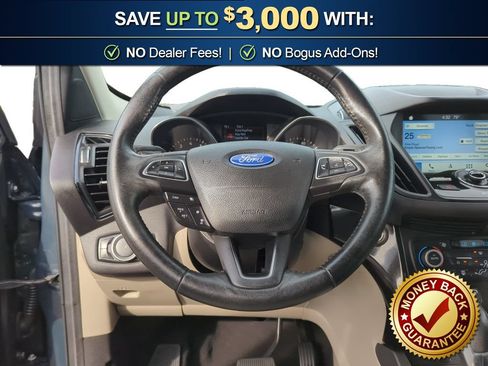 Used 2019 Ford Escape Titanium AWD/4WD image 18