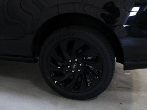 New 2026 Lincoln Navigator Reserve w/ Jet Appearance Package AWD/4WD image 27