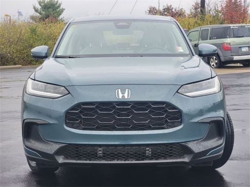 Used 2024 Honda HR-V LX image 2