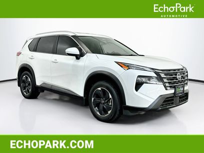 Used 2025 Nissan Rogue SV w/ SV Premium Package