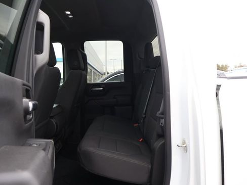 Used 2022 Chevrolet Silverado 2500 LT w/ Convenience Package image 34