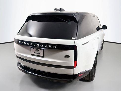 Used 2022 Land Rover Range Rover Long Wheelbase SE AWD/4WD image 5