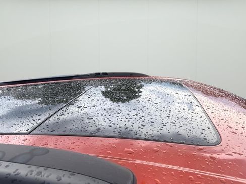 Used 2018 Chrysler Pacifica Touring-L Plus FWD image 24