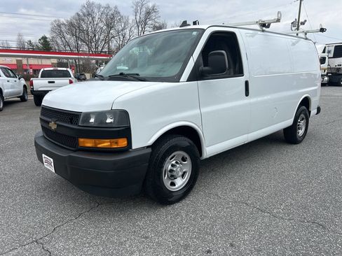 Used 2020 Chevrolet Express 2500 w/ Safety Package image 5