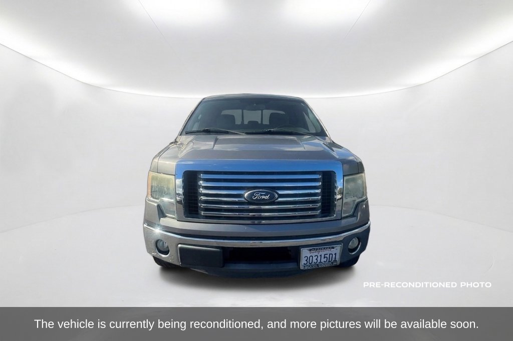 Used 2011 Ford F150 XLT w/ XLT Chrome Pkg RWD image 2
