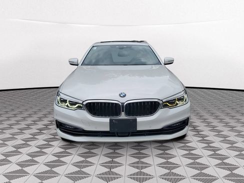 Used 2018 BMW 540i xDrive AWD/4WD image 2