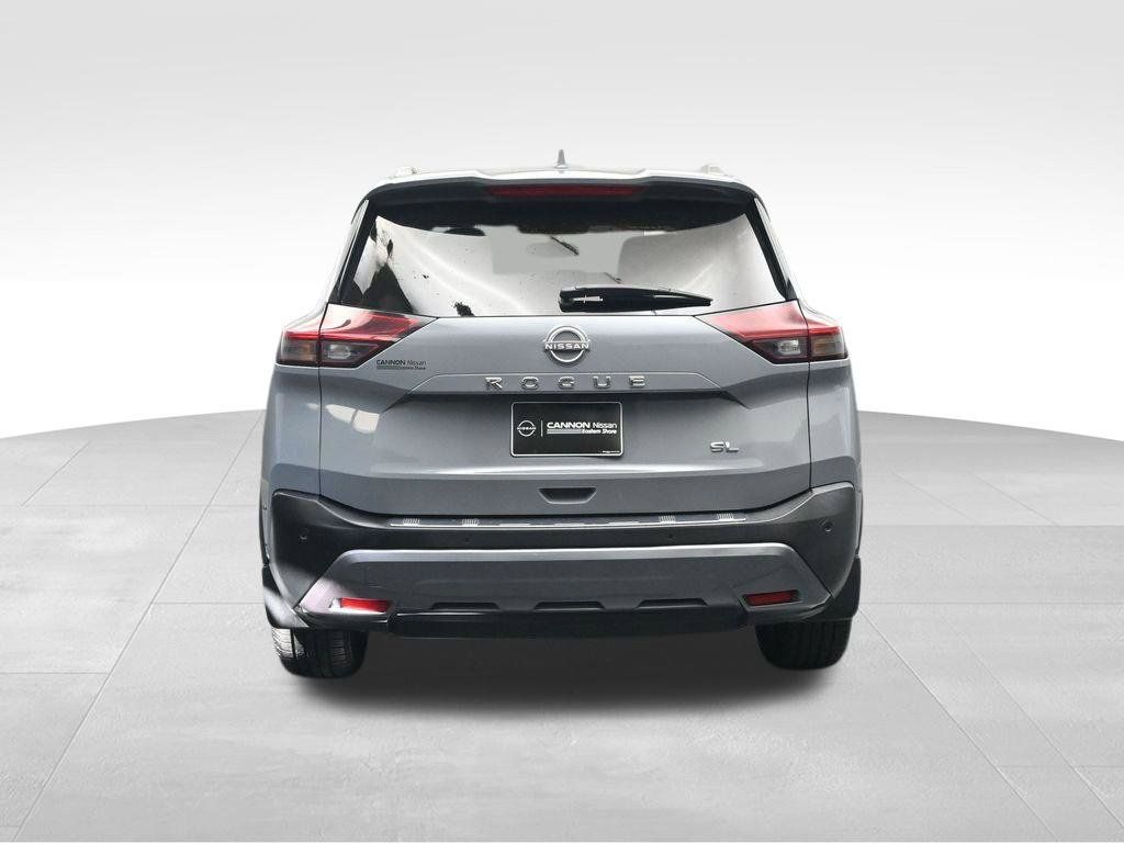 Used 2022 Nissan Rogue SL w/ SL Premium Package FWD image 4