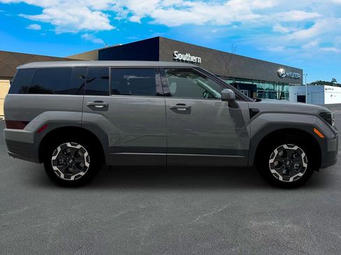 New 2026 Hyundai Santa Fe SE image 10