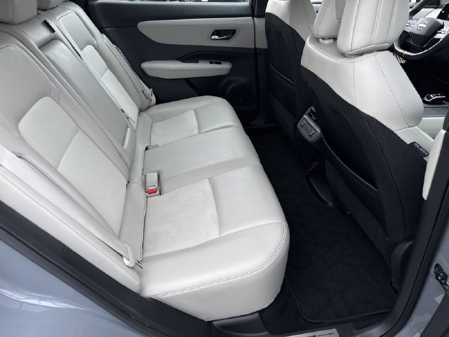 Certified 2024 Nissan Ariya AWD image 23