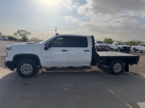 Used 2024 Chevrolet Silverado 2500 W/T w/ WT Fleet Convenience Package image 4