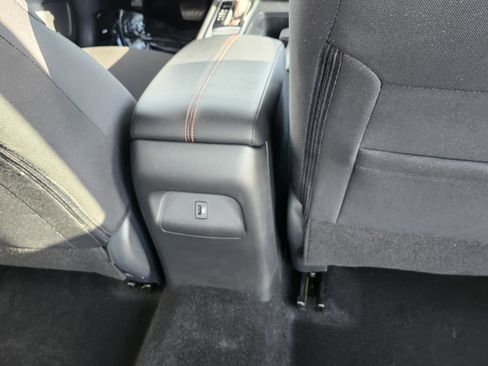 Used 2025 Nissan Sentra SR image 16