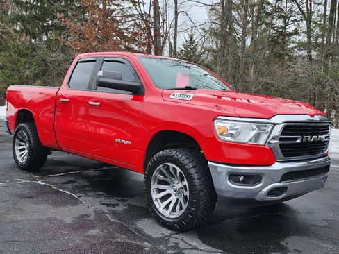 Used 2019 RAM 1500 Big Horn AWD/4WD image 2