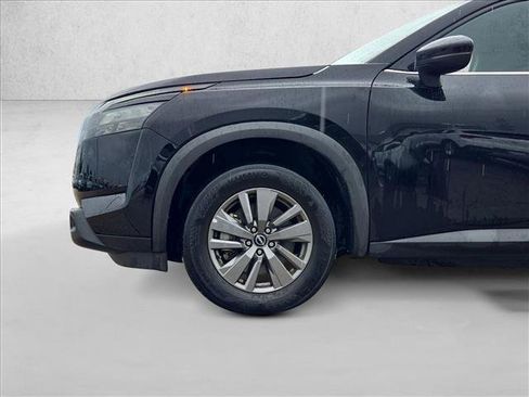 Used 2025 Nissan Pathfinder SV AWD/4WD image 22