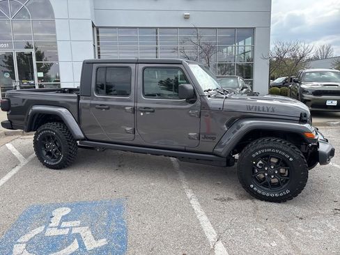 New 2026 Jeep Gladiator Willys image 34