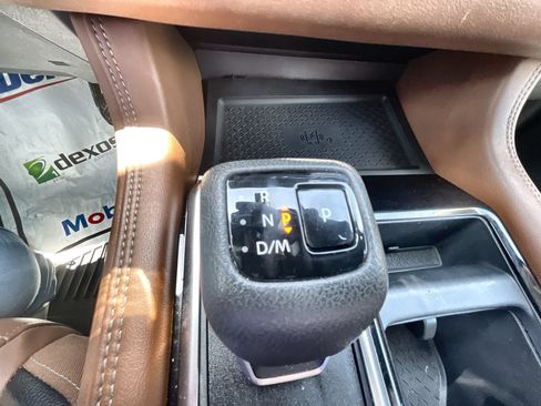 Used 2024 Nissan Pathfinder Platinum w/ Cargo Package FWD image 16