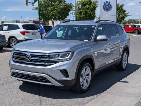 Used 2023 Volkswagen Atlas SE AWD/4WD image 11