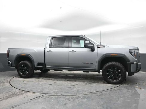 New 2026 GMC Sierra 2500 AT4 image 9