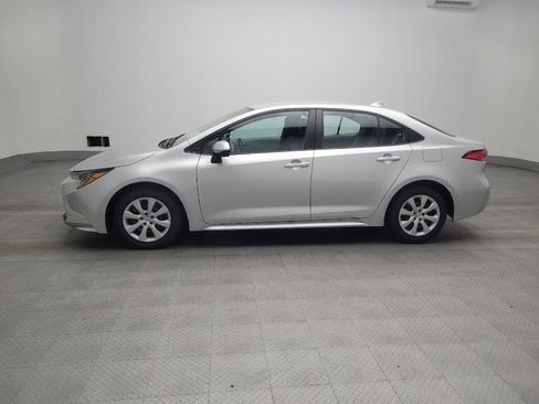 Used 2024 Toyota Corolla LE image 2