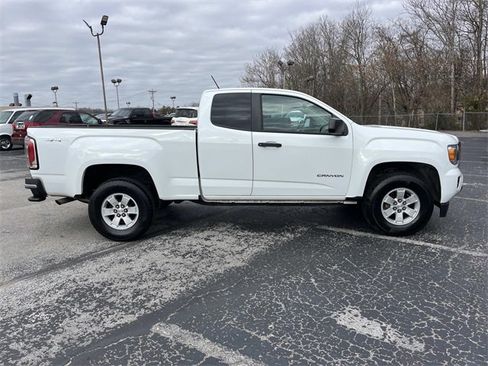 Used 2020 GMC Canyon 4x4 Extended Cab image 2