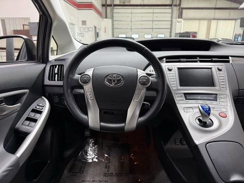 Used 2012 Toyota Prius Prime Advanced FWD image 21