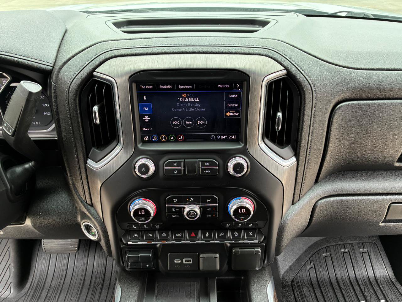 Used 2020 GMC Sierra 1500 Denali w/ Denali Ultimate Package AWD/4WD image 22