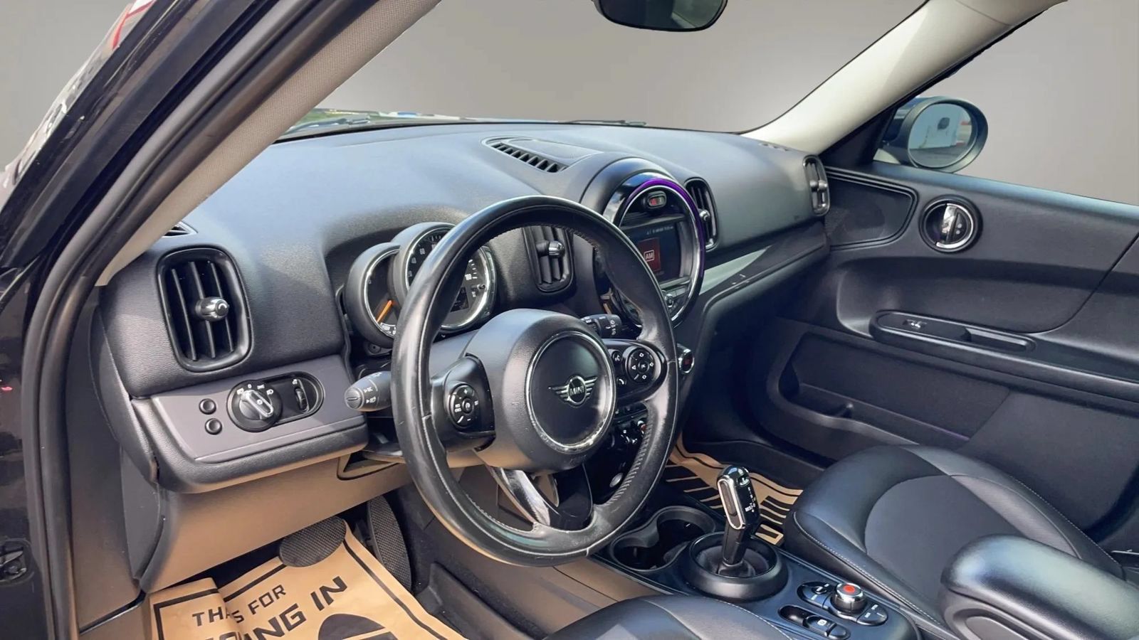 Used 2020 MINI Cooper Countryman FWD image 31